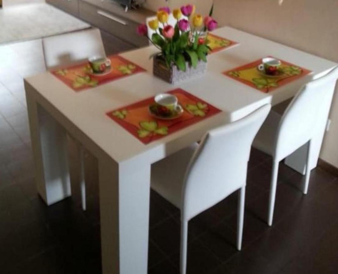 Apartamento I Tulipani Di Anna Castiglione del Lago Exterior foto
